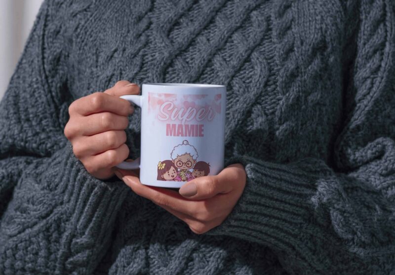 mug super mamie w background